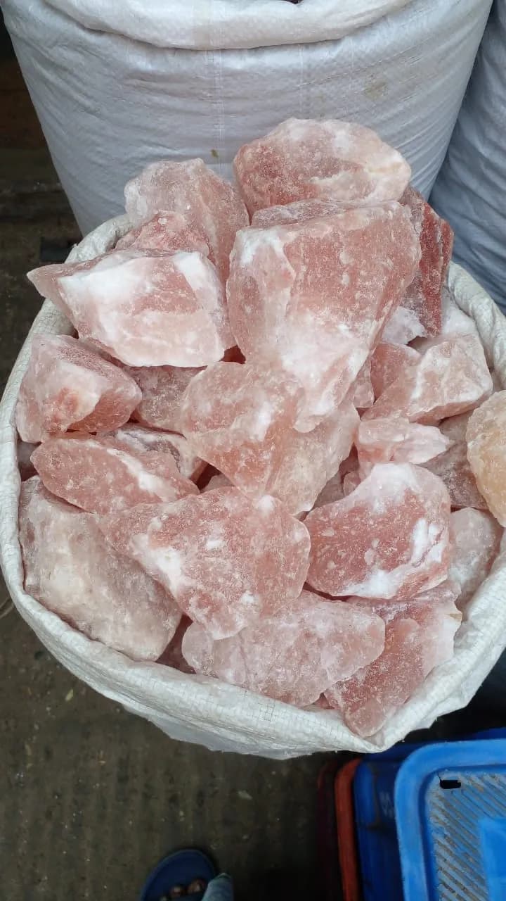 পিংক সল্ট -৪১ কেজির ব্যাগ